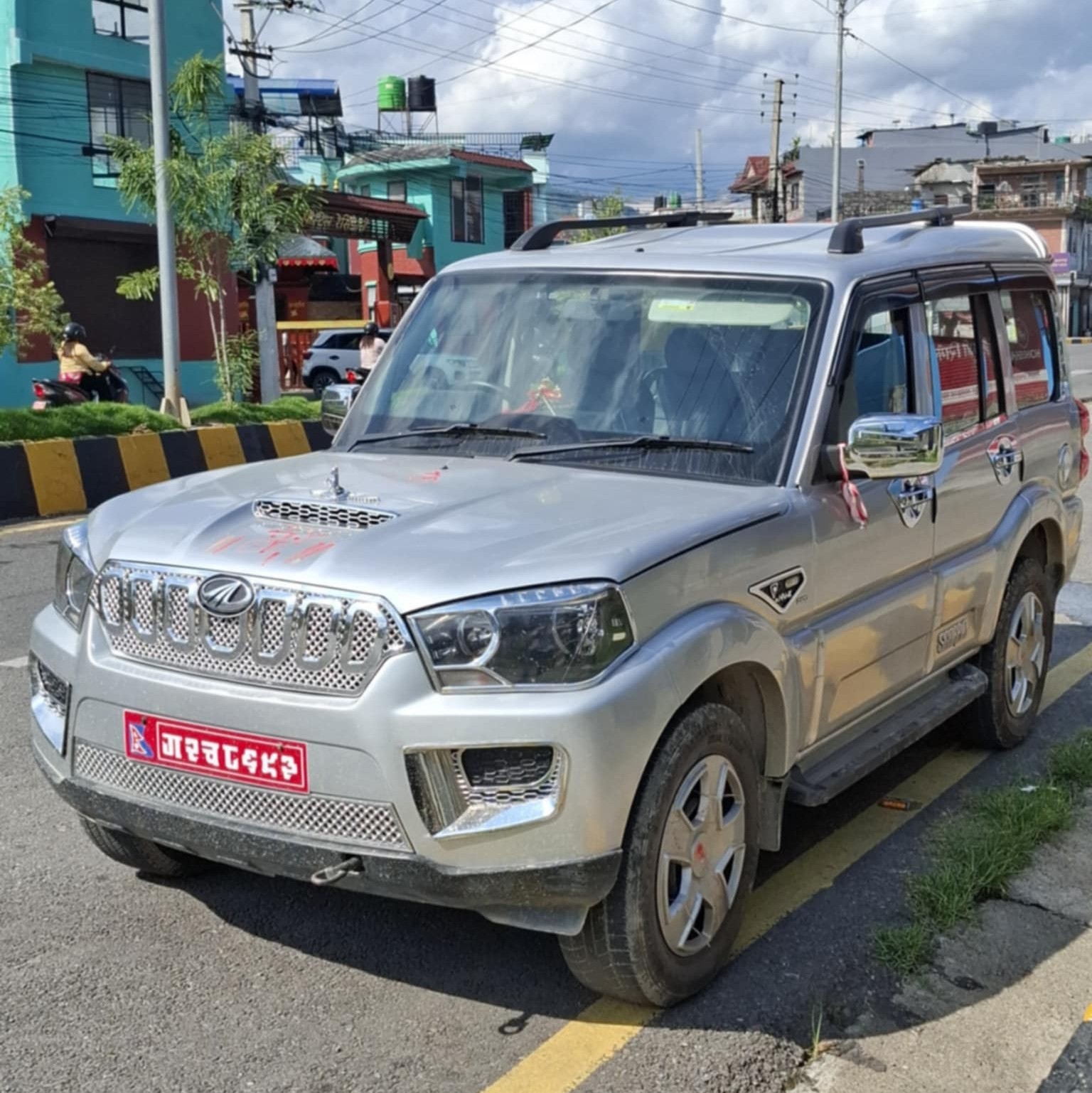 best Scorpio hire for mustang